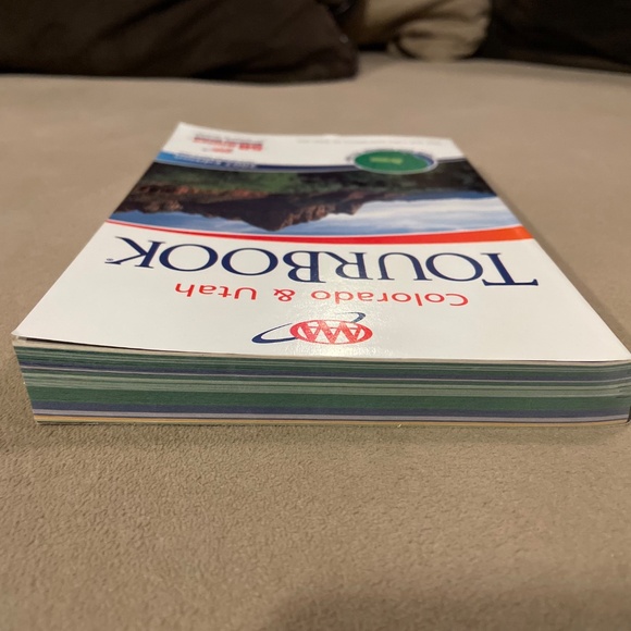 New Colorado & Utah Tour Book - Picture 5 of 8